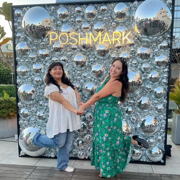 Ruthie is Live!! 🎥🎬🍿 Like 💖 to me notified ☺️ - Picture 9 of 12